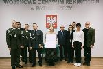 Uroczysto�� po�miertnego przekazania patentu oficerskiego na r�ce cz�onk�w rodziny Wojciecha Wolnika, odbyta 11 grudnia 2025 r.w Wojskowym Centrum Rekrutacji w Bydgoszczy (�r�d�o: Wojskowe Centrum Rekrutacji w Bydgoszczy, https://wcrbydgoszcz.wp.mil.pl/aktualnosci-2025/uroczyste-przekazanie-patentu-oficerskiego-w-wcr-bydgoszcz).