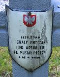 Ignacy Antczak, upamiętniony na imiennej tablicy epitafijnej na kwaterze wojennej na cmentarzu rzymskokatolickim w Rybnie. Stan z 2005r.