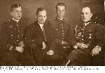 Zdjecie ze zbiorw rodzinnych. Bronisaw (w mundurze kadeta -posiada biogram - bochaterowie 1939) Wdzimierz - weteran wojny 1920r), Stefan - biogram na stronie www.1944.pl) Wodzimierz - biogram  - bochaterowie 1939) Wszyscy trzej w mundurach walczyli w Armii Pozna