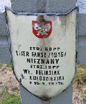 Liser Farsz, upamitniony na imiennej tablicy epitafijnej na kwaterze wojennej na cmentarzu rzymskokatolickim w Rybnie. Stan z 2005r.