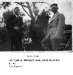 Jan Myszkier (pierwszy z lewej) wraz z braćmi Stanisławem i Ignacym oraz synem Zygmuntem, lato 1939 r. (fot. ze zb. rodzinnych).