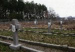 Kwatera wojenna na cmentarzu parafialnym w Juliopolu - obecne miejsce spoczynku Jana Myszkiera (fot. Tadeusz Myszkier).