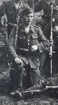 Stanisaw Nadolny jako onierz 57 puku piechoty, 1938 r. (kadr fot. z Archiwum Rodziny Nadolnych, udostpnia Boysawa Nadolna).