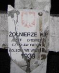 Jzef Drzewiecki (Drewiecki), upamitniony na imiennej tablicy epitafijnej na cmentarzu wojennym w Sochaczewie - Trojanowie, Al. 600-lecia. Stan z 2005 r.