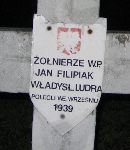 Władysław Ladra (Ludra), upamiętniony na imiennej tablicy epitafijnej na cmentarzu wojennym w Sochaczewie - Trojanowie, Al. 600-lecia. Stan z 2005 r.