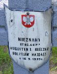 Augustyn Jzef Kleczko, upamitniony na imiennej tablicy epitafijnej na kwaterze wojennej na cmentarzu rzymskokatolickim w Rybnie. Stan z 2005r.