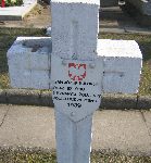 Tabliczka epitafijna Jzefa Kubiaka na kwaterze wojennej w Sochaczewie, ul. Traugutta (fot. 2005).