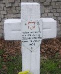 Franciszek Wysocki (bdnie zapisany jako Leon), upamitniony na imiennej tablicy epitafijnej na cmentarzu wojennym w Sochaczewie - Trojanowie, Al. 600-lecia. Stan z 2005 r. (fot. M. Prengowski)
