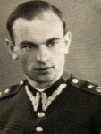 Lucjan Antoni Gmachowski jako podporucznik 68 pu�ku piechoty, przed 1939 r. (fot. ze zb. Ziemowita Gintera).