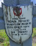 Wadysaw Mizepski (Mizerski), upamitniony na imiennej tablicy epitafijnej na kwaterze wojennej na cmentarzu rzymskokatolickim w Rybnie. Stan z 2005r.