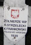 Roman Strzelecki, upamitniony na imiennej tablicy epitafijnej na cmentarzu wojennym w Sochaczewie - Trojanowie, Al. 600-lecia. Stan z 2005 r.