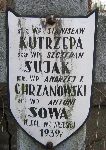 Andrzej Jan Chrzanowski, upamitniony na imiennej tablicy epitafijnej w obrbie kwatery wojennej na cmentarzu parafialnym w Juliopolu.