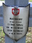 Bronisaw Witkowiak, upamitniony na imiennej tablicy epitafijnej na kwaterze wojennej na cmentarzu rzymskokatolickim w Rybnie. Stan z 2005r.
