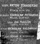 Stanisław Potrawiak upamiętniony na tablicy nagrobnej. Fot. pochodzi ze strony http://staahoo.blox.pl/html