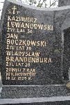 Nagrobek Kazimierza Lewandowskiego, Jana Boczkowskiego i Władysława Brandenbury zamordowanych w Tułowicach - cm. parafialny w Brochowie.