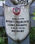 Ludwik Machnicki, upamitniony na imiennej tablicy epitafijnej na kwaterze wojennej na cmentarzu rzymskokatolickim w Rybnie. Stan z 2005r.