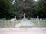 Rydwan (Guźnia), cmentarz wojenny. Stan z 2007 r. (fot. W. Rapsiewicz)