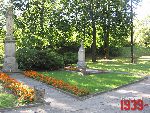 Warszawa, ul. Wolska 140, kwatera wojenna - Warszawa, ul. Wolska 140, kwatera wojenna. Stan z dn. 26 sierpnia 2016 r. (fot. Tomasz Karolak).
