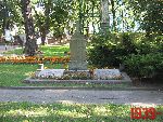 Warszawa, ul. Wolska 140, kwatera wojenna - Warszawa, ul. Wolska 140, kwatera wojenna. Stan z dn. 26 sierpnia 2016 r. (fot. Tomasz Karolak).