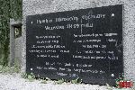Śladów, obelisk w miejscu zbrodni hitlerowskiej na żołnierzach Wojska Polskiego i ludności cywilnej (fot. Ł. Wojtczak).