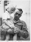 Leon Kempiski w brytyjskim obozie szkoleniowym Sennelager Training Centre w Bad Lippspringe w sierpniu 1946 r. (fot. ze zb. rodzinnych).
