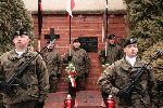 Wojskowa Asysta Honorowa przy grobie Pana Generaa w w 122. rocznic urodzin (http://www.army.mil.pl).