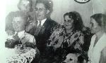 Leonard ysz (z lewej) w towarzystwie modszej siostry Agaty, jej ma Hieronima Opitza oraz starszych sistr Stanisawy i Neli, Brze nad Bugiem, przed 1939 r. (fot. ze zb. rodzinnych Beaty Kondlewskiej).