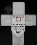 Antoni Niewszedowski (Nierzedowski), upamitniony na imiennej tablicy epitafijnej na cmentarzu wojennym w Sochaczewie - Trojanowie, Al. 600-lecia. Stan z 2005 r.