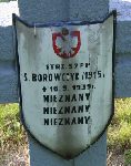 Stanisaw Borowczyk, upamitniony na imiennej tablicy epitafijnej na kwaterze wojennej na cmentarzu rzymskokatolickim w Rybnie. Stan z 2005r.