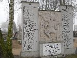Franciszek Buliski upamitniony na jednej z pyt Pomnika Ofiar Terroru wystawionego na mogile zbiorowej na cmentarzu parafialnym przy ulicy Witkowskiej w Gnienie, w ktrej zoono jego zwoki.