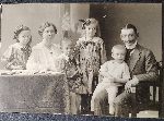 Stefan Mielicki z żoną Heleną i dziećmi (od lewej): Ireną, Haliną, Teresą Weroniką i Tadeuszem (fot. ze zb. rodzinnych).