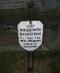 Kazimierz Doroyski, upamitniony na imiennej tablicy epitafijnej w obrbie kwatery wojennej na cmentarzu rzymskokatolickim w Mistrzewicach Nowych.