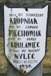 Pawe Kulawiec (Krulawiec), upamitniony na imiennej tablicy epitafijnej na wydzielonej kwaterze na cmentarzu rzymskokatolickim w Juliopolu.