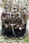 Strz. Kazimierz Czerwczak (stoi pierwszy z lewej) w trakcie odbywania suby wojskowej w 1 kompanii ckm 68 puku piechoty we Wrzeni, padziernik 1938 r. (fot. ze zb. rodzinnych, odrestaurowana).