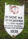 Stefan Jamroz (Jamrz), upamitniony na imiennej tablicy epitafijnej na cmentarzu wojennym w Sochaczewie - Trojanowie, Al. 600-lecia. Stan z 2005 r.