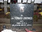 Tablica epitafijna kpt. Tomasza Lisiewicza,  ychlin, Al. Racawickie, kwatera wojenna.