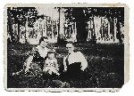 Wadysaw Nawrocki wraz z on Konstancj i crk Genowef, przed 1939 r. (fot. ze zb. rodzinnych).