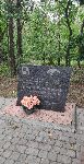 Pomnik ku czci ppor. pil. Piotra Ruszela wystawiony w Orchowie, w miejscu zestrzelenia kierowanego przez niego samolotu myliwskiego PZL P-11c (fot. Olivier Dulas).