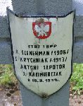 Stefan Krychniak, upamitniony na imiennej tablicy epitafijnej na kwaterze wojennej na cmentarzu rzymskokatolickim w Rybnie. Stan z 2005r.