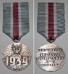Medal "Za udzia w wojnie obronnej 1939" przyznany Bronisawowi Bednarskiemu przez Przewodniczcego Rady Pastwa w dniu 25 sierpnia 1982 r. (dok. ze zb. rodzinnych).