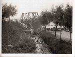 Zniszczenia wojenne 1939 - most na Wile w Wyszogrodzie (fot. ze zbiorw Piotra Kafliskiego).